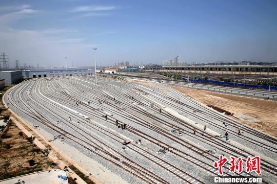 圖為俯瞰基地?！堖h(yuǎn) 攝